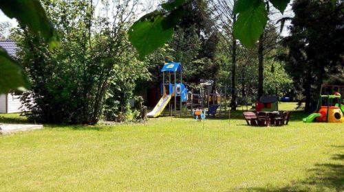 domki parterowe 4-6 os plac zabaw