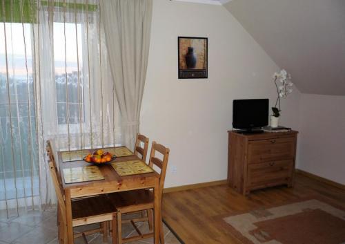 APARTAMENTY (nr 5)